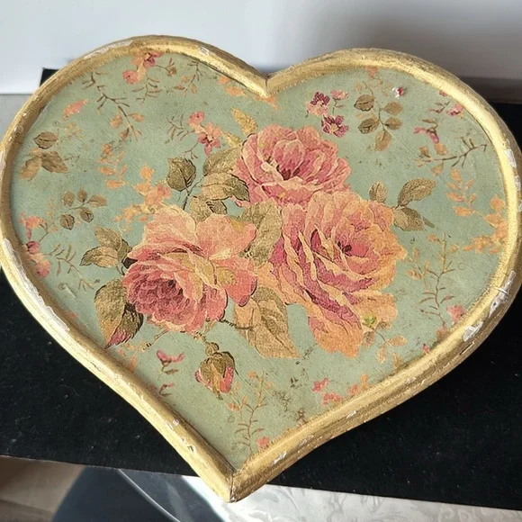 vintage Sewing box, haberdashery. Boudoir box. Vintage floral roses, cardboard. - Picture 2 of 11